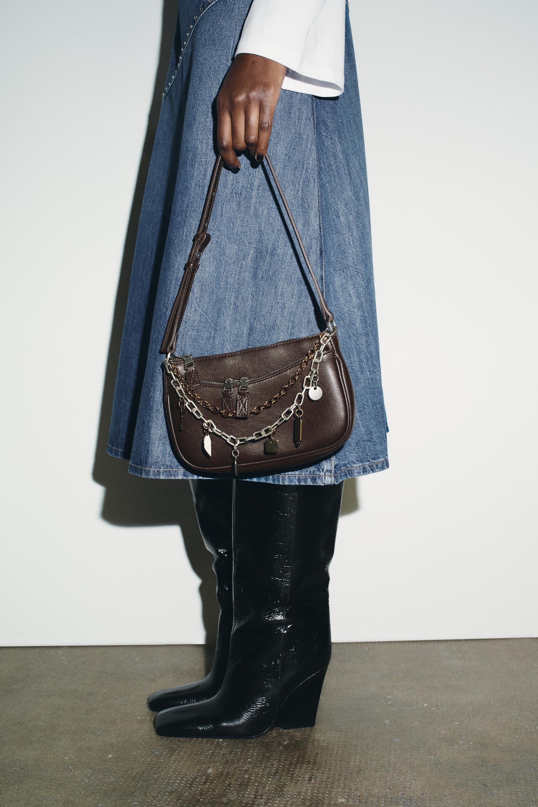 MINI SAC BANDOULIÈRE À DÉTAIL CHARMS